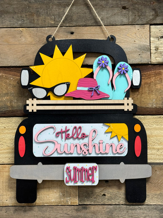Summer Insert for the Farmhouse Truck purchased separately