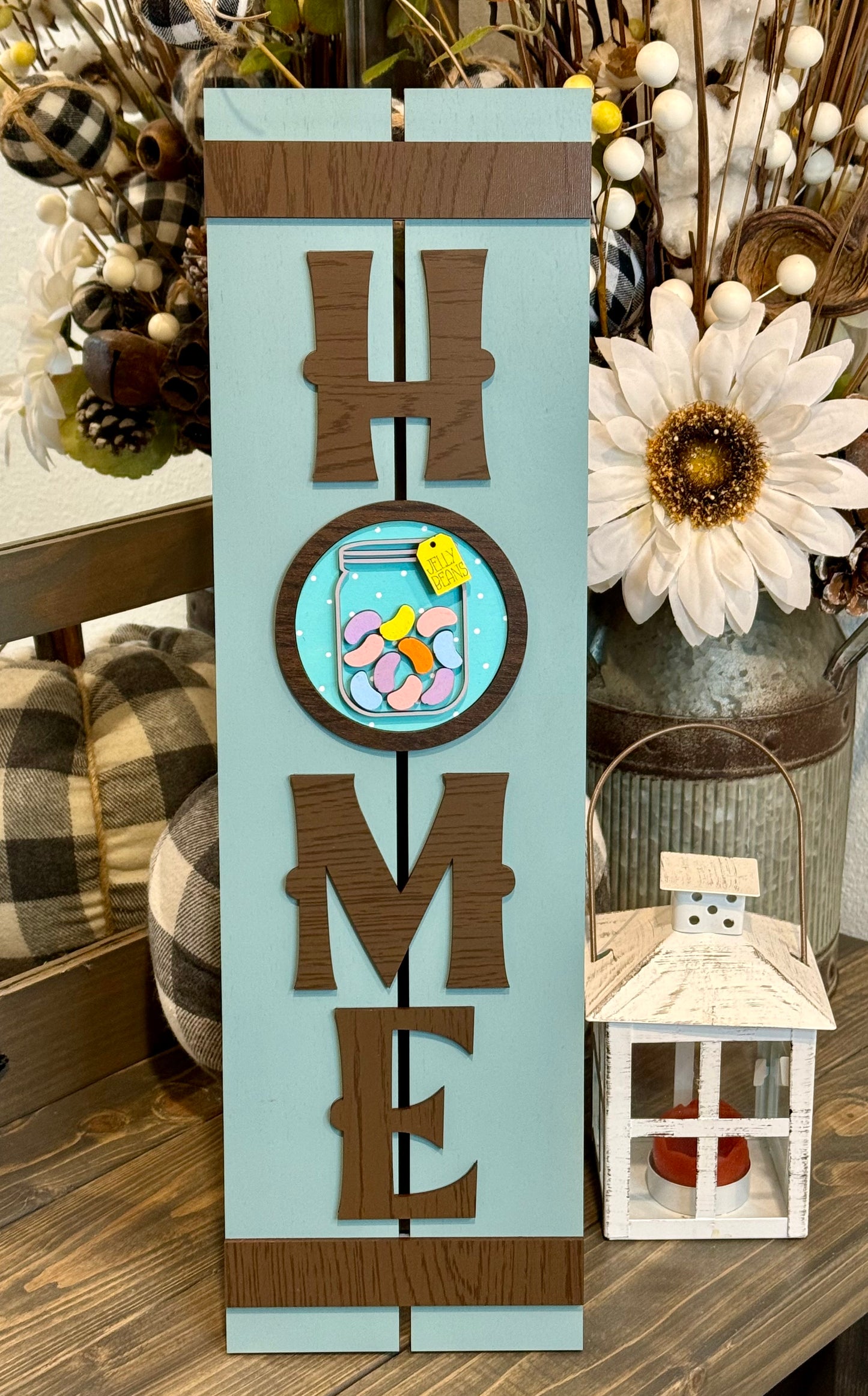 Interchangeable "HOME" Shelf Sitter