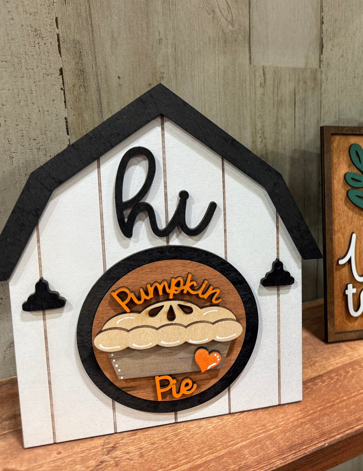 Interchangeable Barn Shelf Sitter