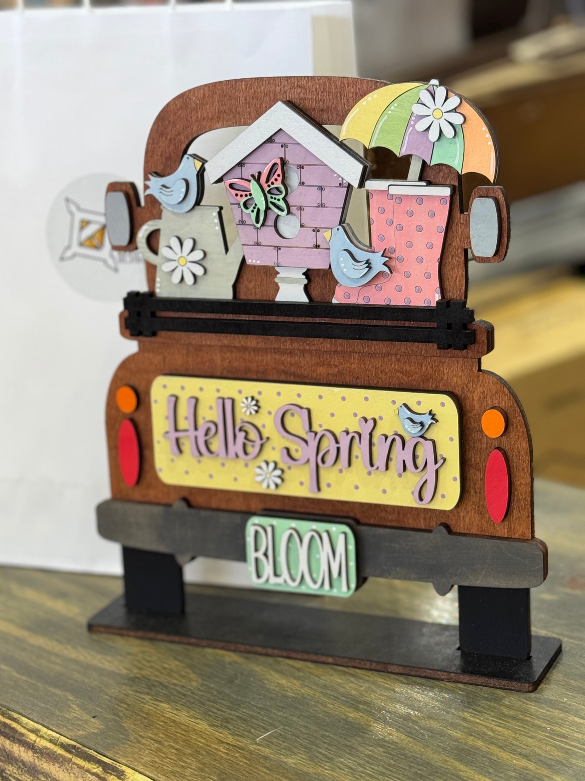 Spring Interchangeable Insert for the Farmhouse Truck Sign 
