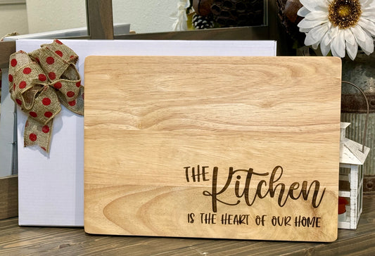 Personalized Cutting Board – Custom Engraved Wedding, Housewarming & Family Name Gift
