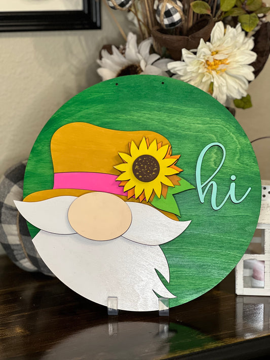 Gnome Hi with Sunflower Sign
